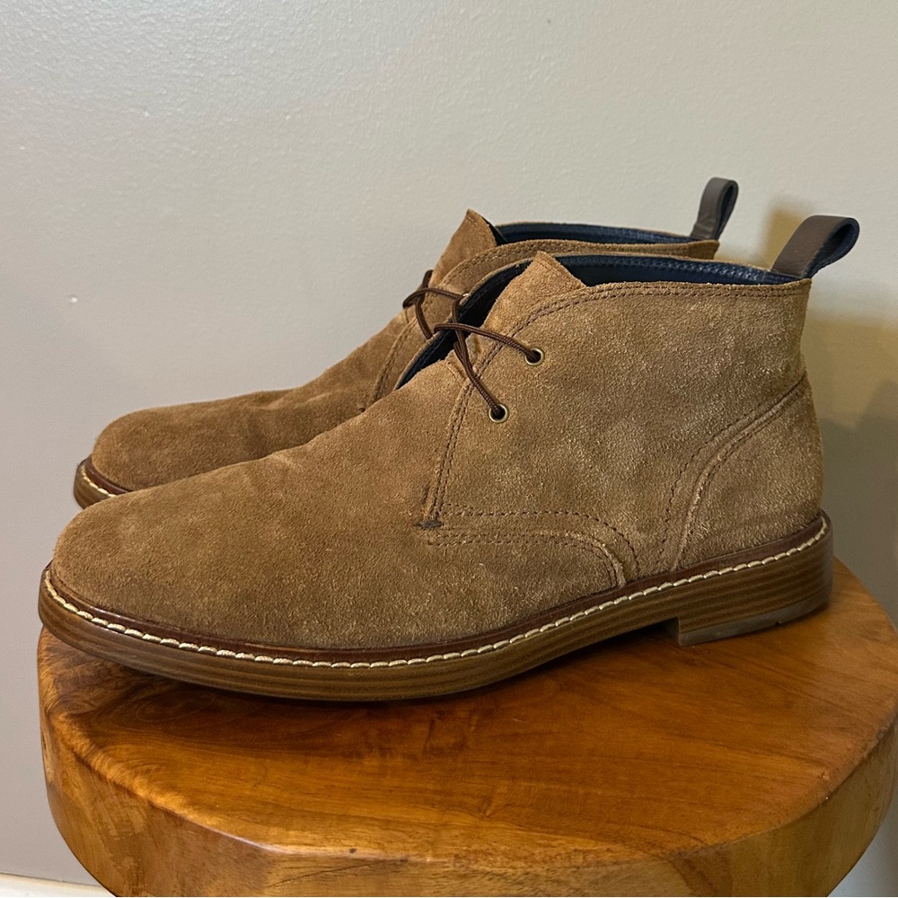 Cole Haan - Men's Tan Suede Chukka Boots - Size 7